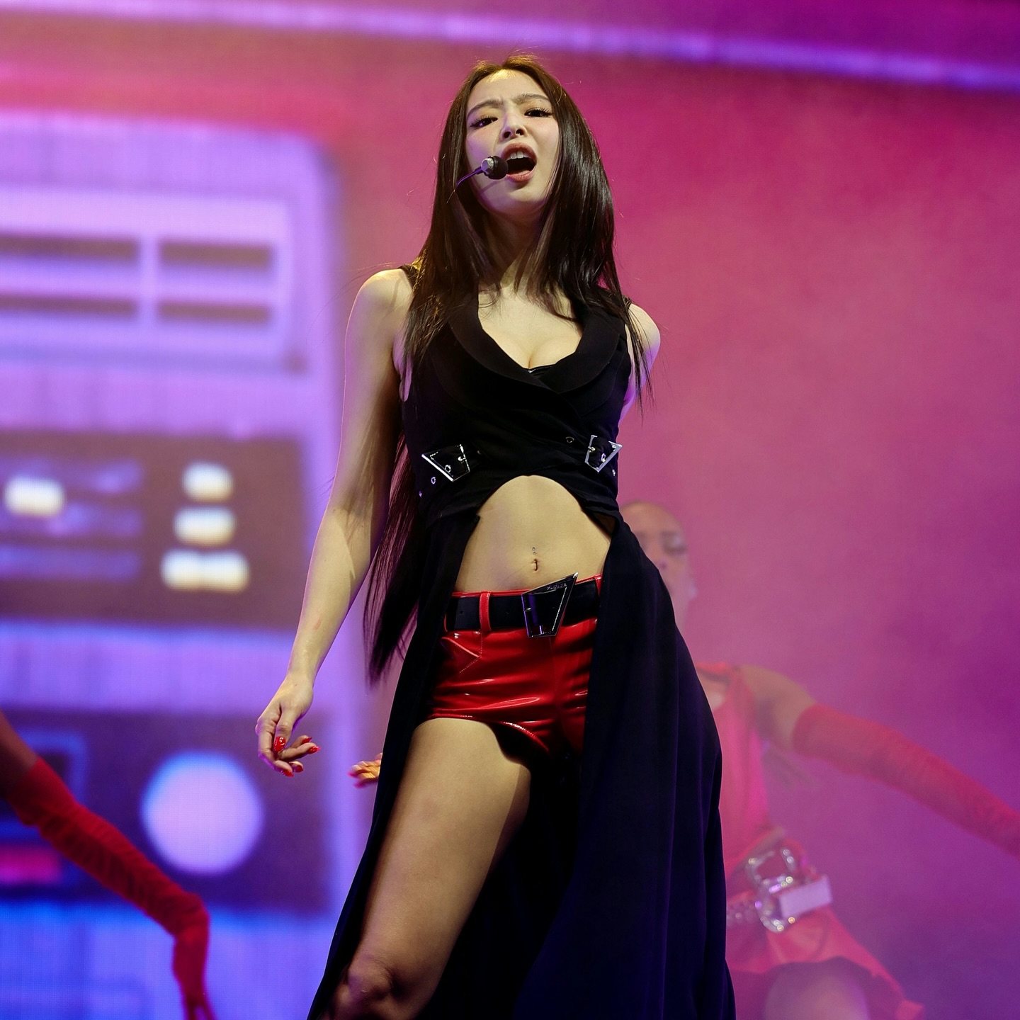 alternative-43836687-6832-41fb-afb8-4b1152b006d3