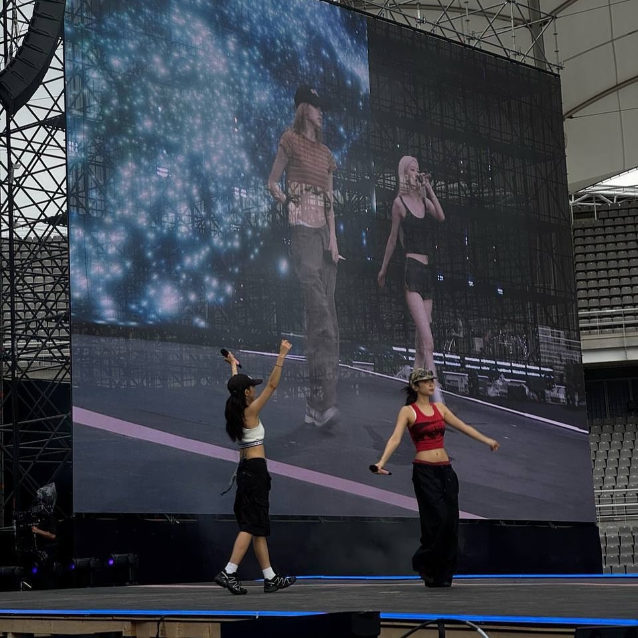 alternative-10ab2c2a-6e65-4391-a6e3-0f0e01674bfa