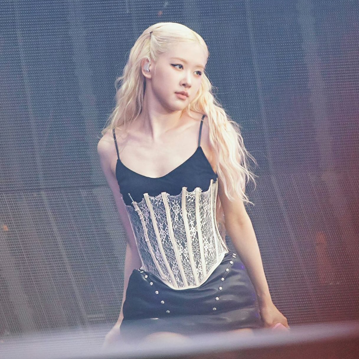 alternative-a2869797-bd04-49be-82c3-d03f2717918b