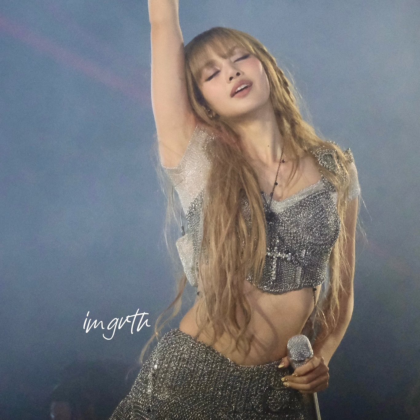 alternative-9567e86c-1fb0-4655-82d2-5c969497cba2