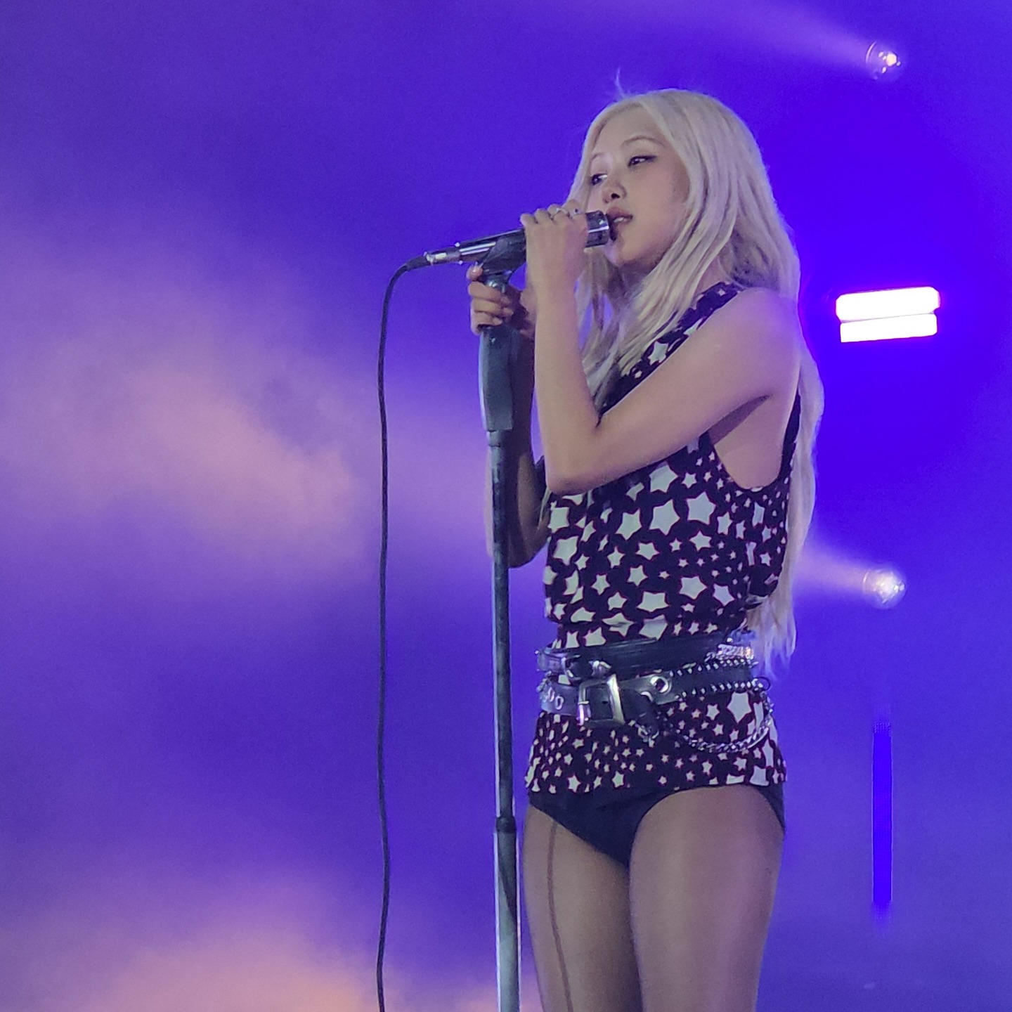 alternative-2cce3843-ec45-4353-a47d-8c3dfaa793b2