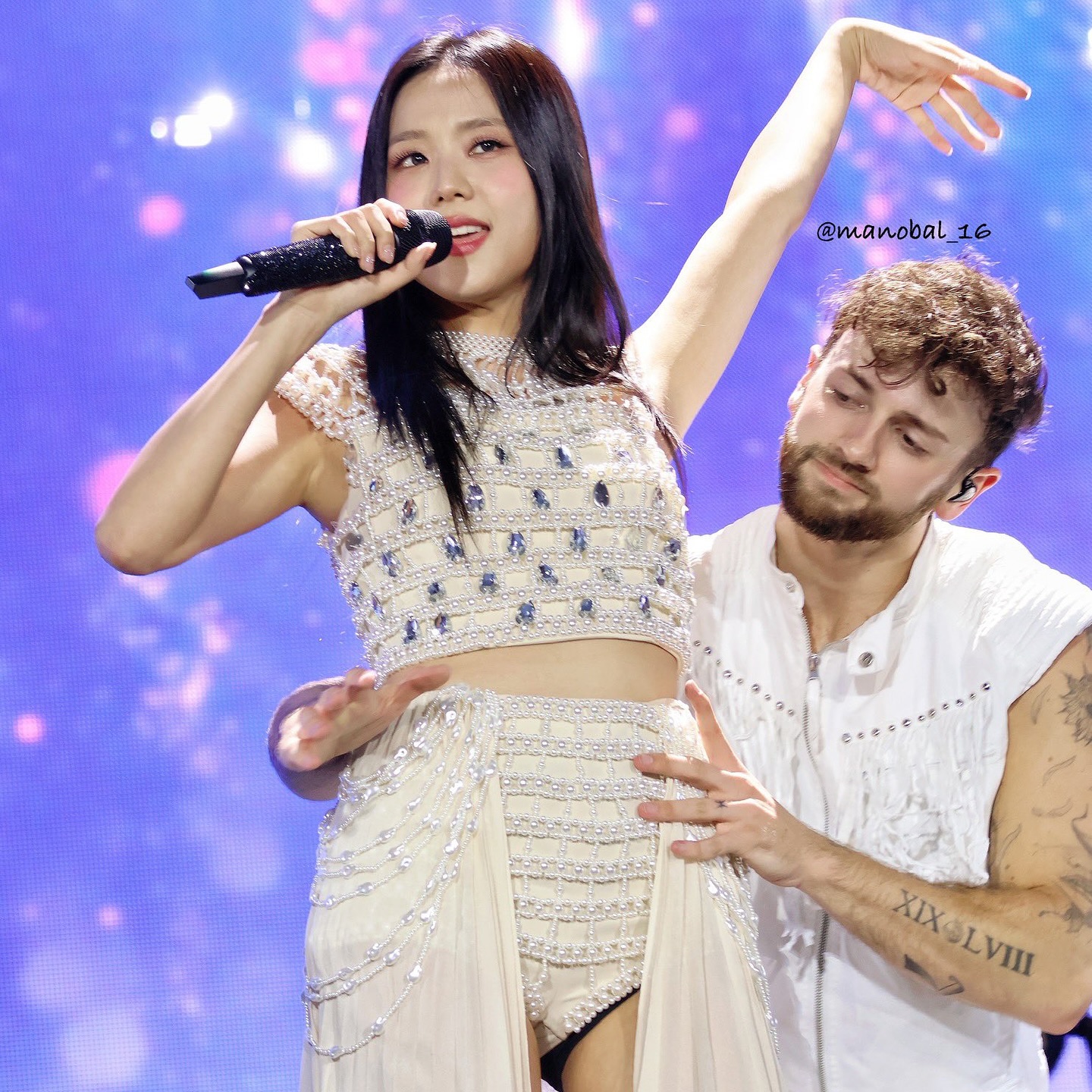 alternative-10f354b3-aca8-486a-a779-c66452e82171