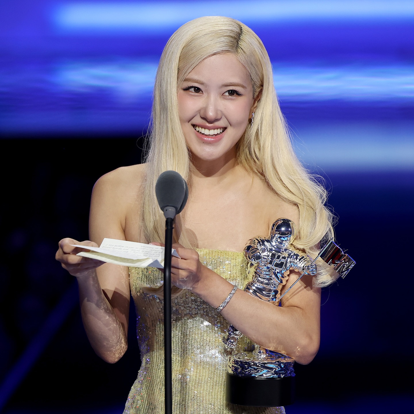 alternative-71e856bb-b558-42a9-9525-e21ca63027e8