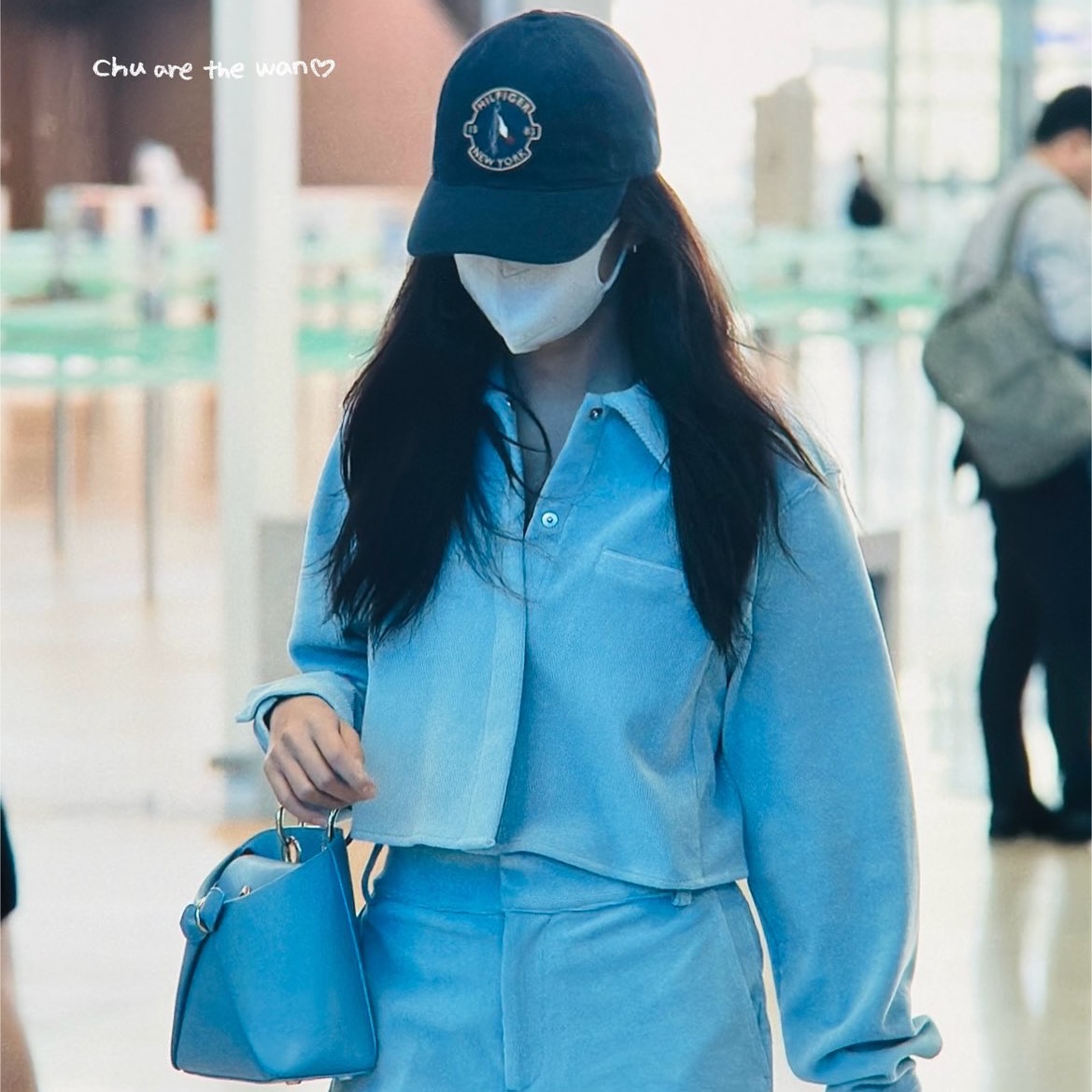 alternative-d7ab4c65-daac-4078-8bee-6821d54385e9