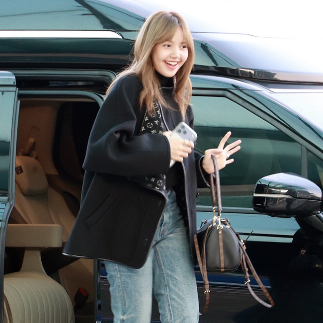 alternative-8bd77bd8-87bf-4275-9712-9a390f52e3d3